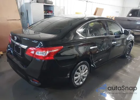 2017 Nissan Sentra S z USA, uszkodzony, nr VIN 3N1AB7AP6HY268641